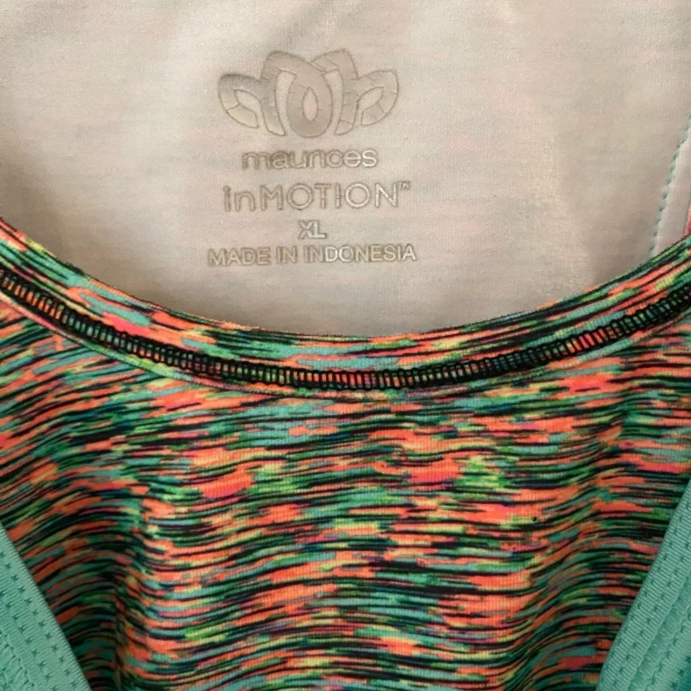 Maurice’s InMotion Workout TankTop - Picture 2 of 3